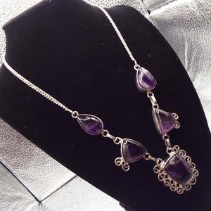 Elegant Purple Silver Necklace